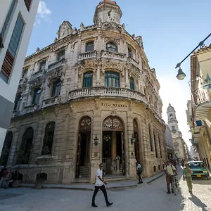 Hotel Raquel, Havana